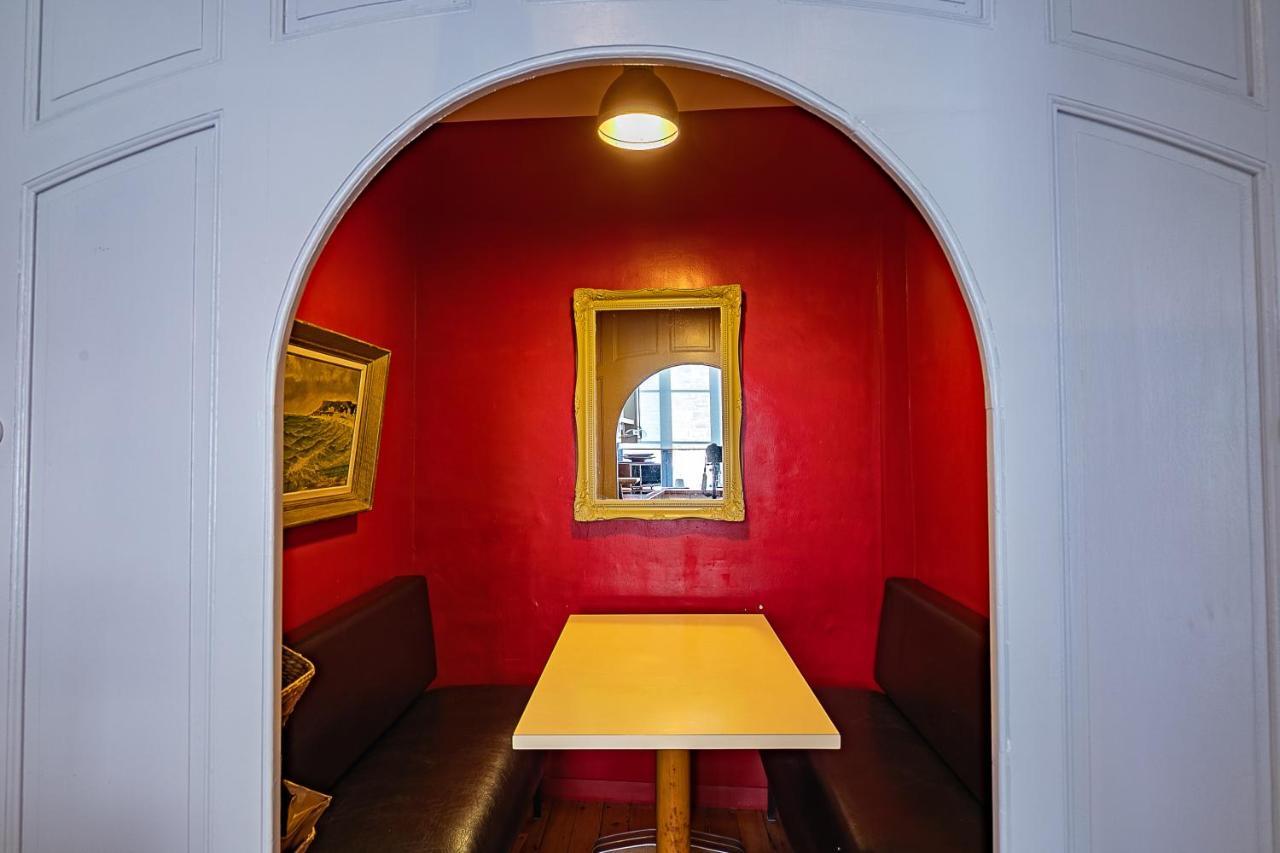 Appartement de la Tour de l'Horloge de DINAN Buitenkant foto